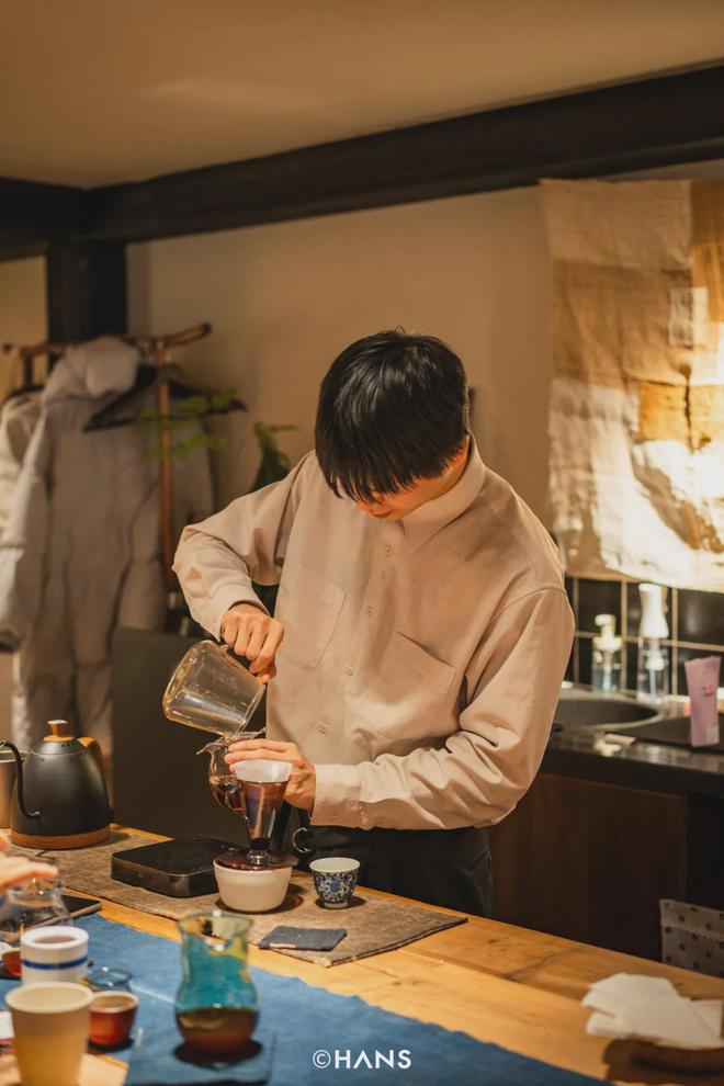 汉新店躲进8间木屋取暖AG真人国际厅新年逛武(图19)